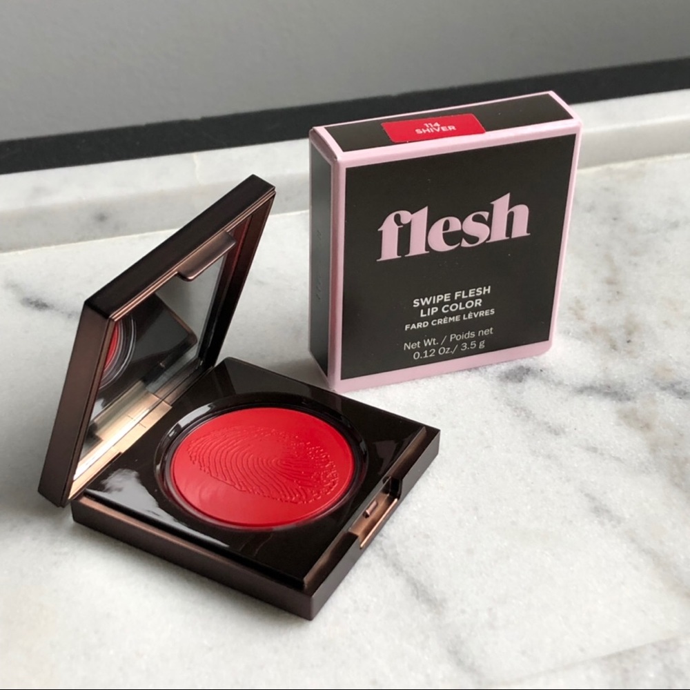 Flesh Beauty Swipe Lip Color Lipstick Compact